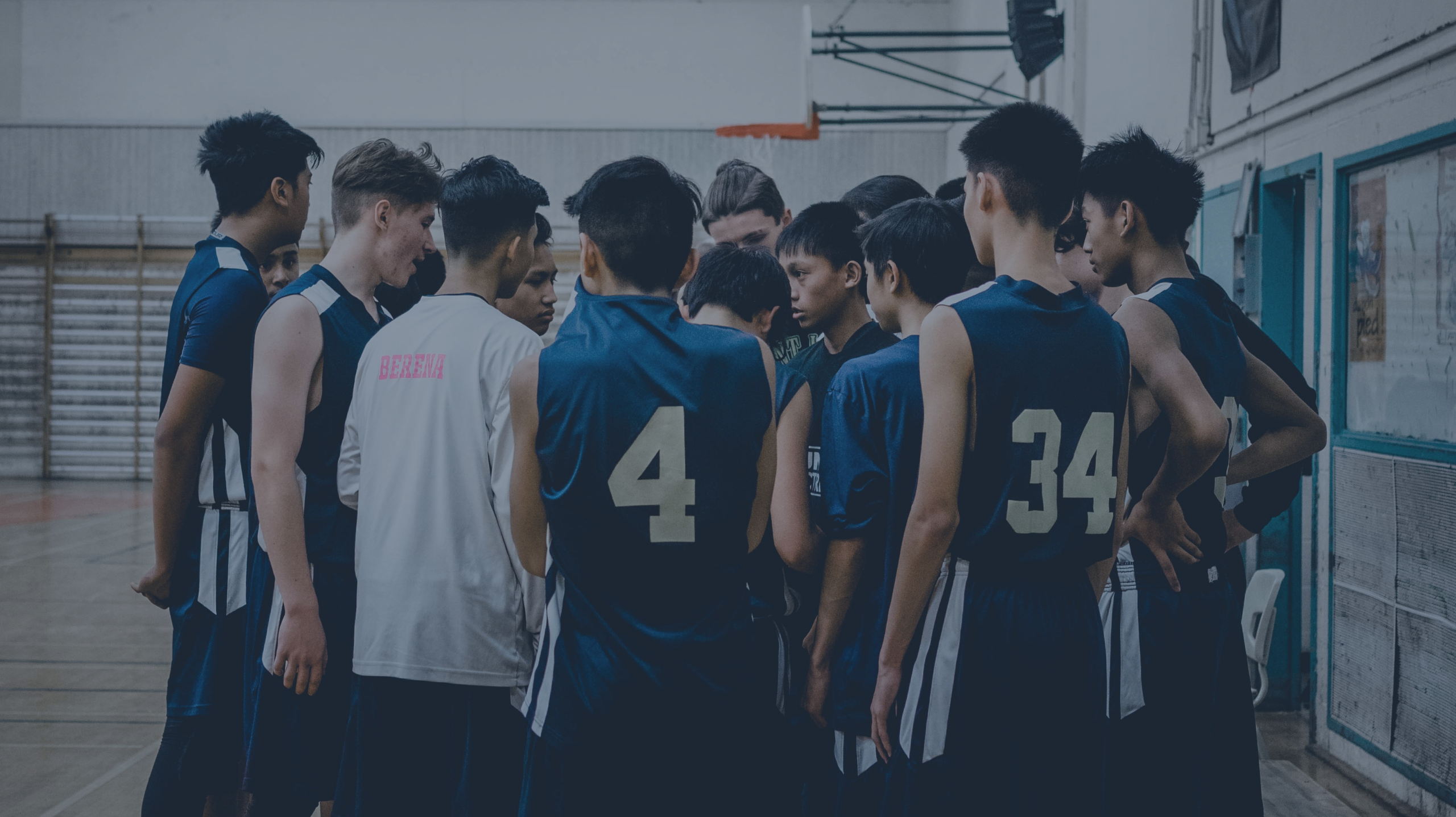 Holdmøde inden basketballkamp